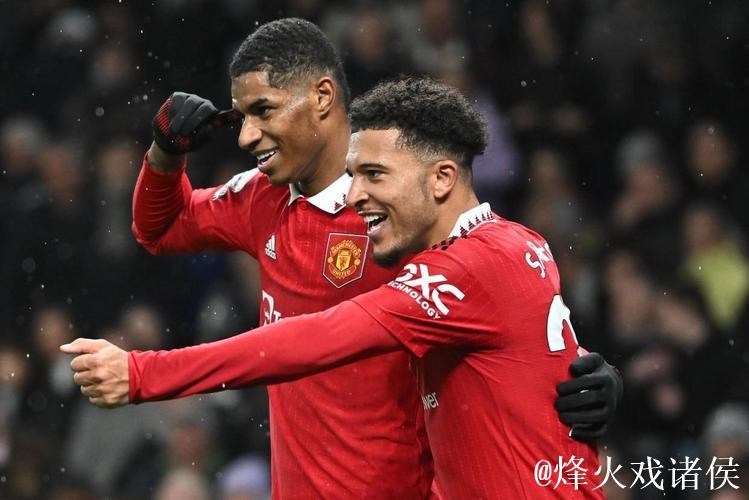 曼联通知5名边缘球员归队训练，但需与阿莫林及队友分开